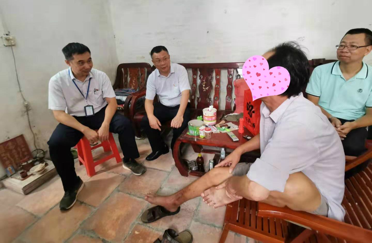 【公益爱心】爱与关怀一直在线——新会水务公司举行主题党日+慰问活动图3.jpg