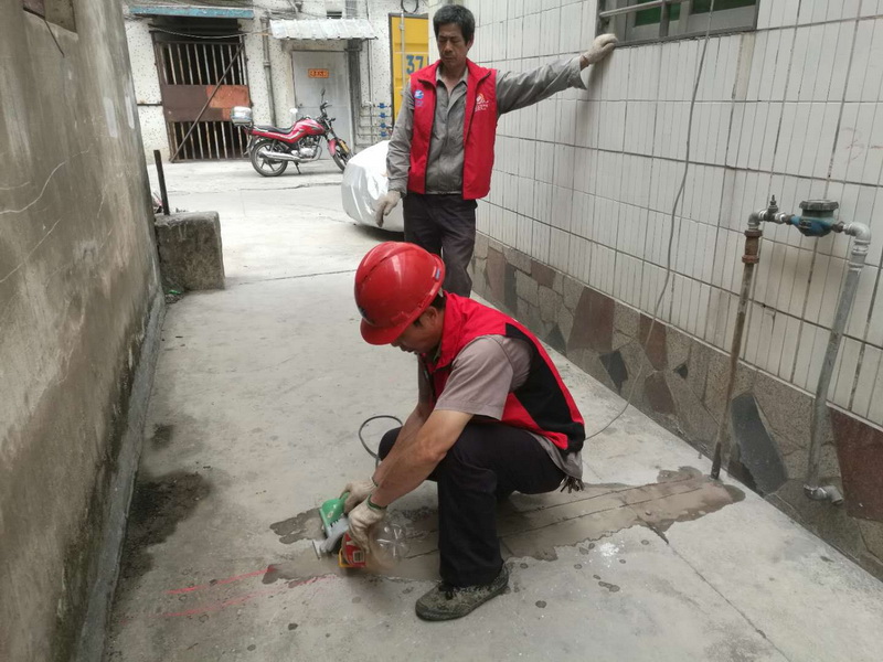 情暖孤寡老人3.jpg